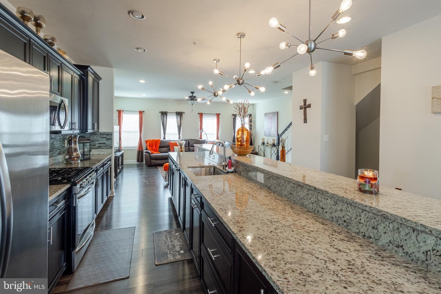 11391 Tolkien Avenue photo 10