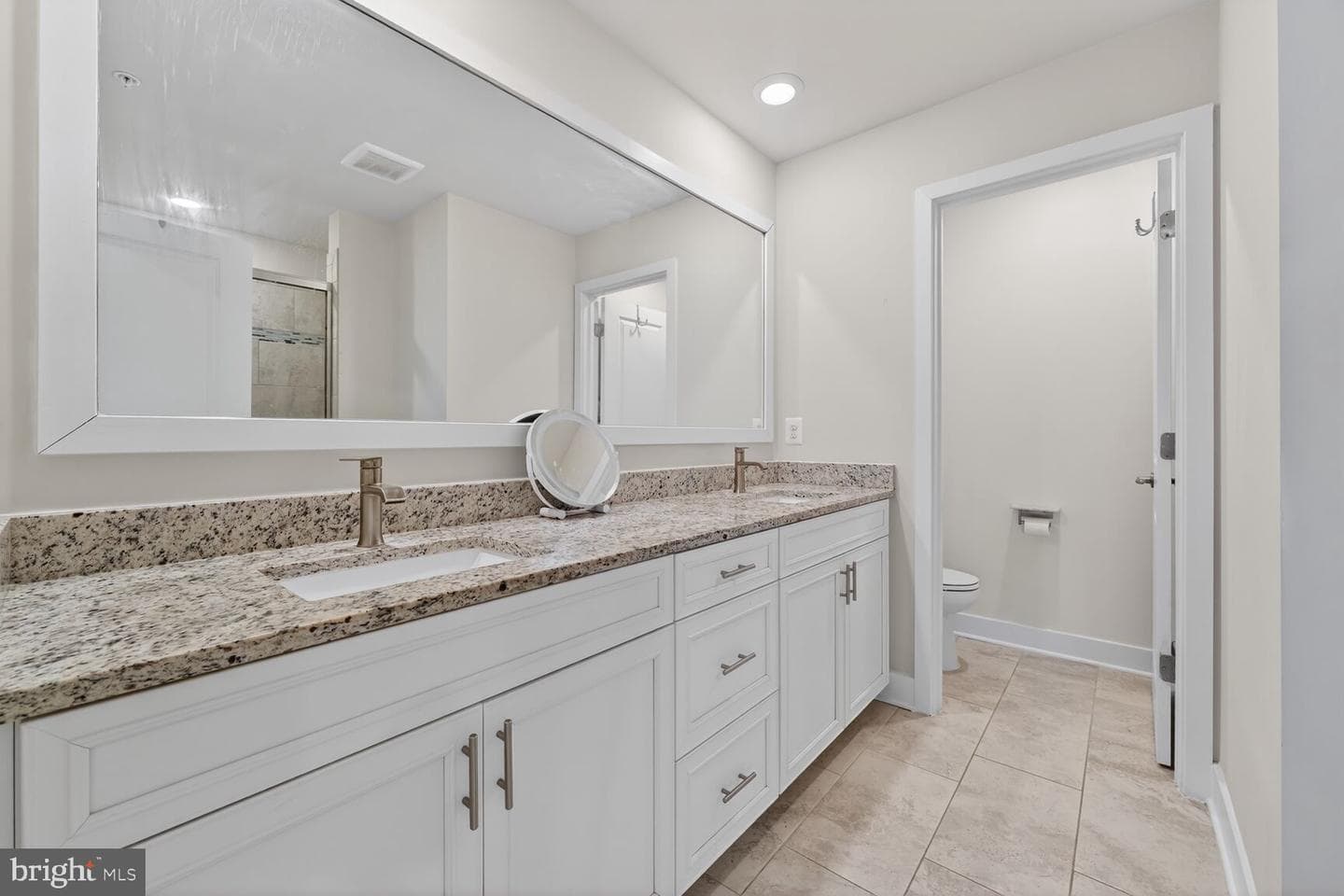 11504 Mary Shelley Place photo 19