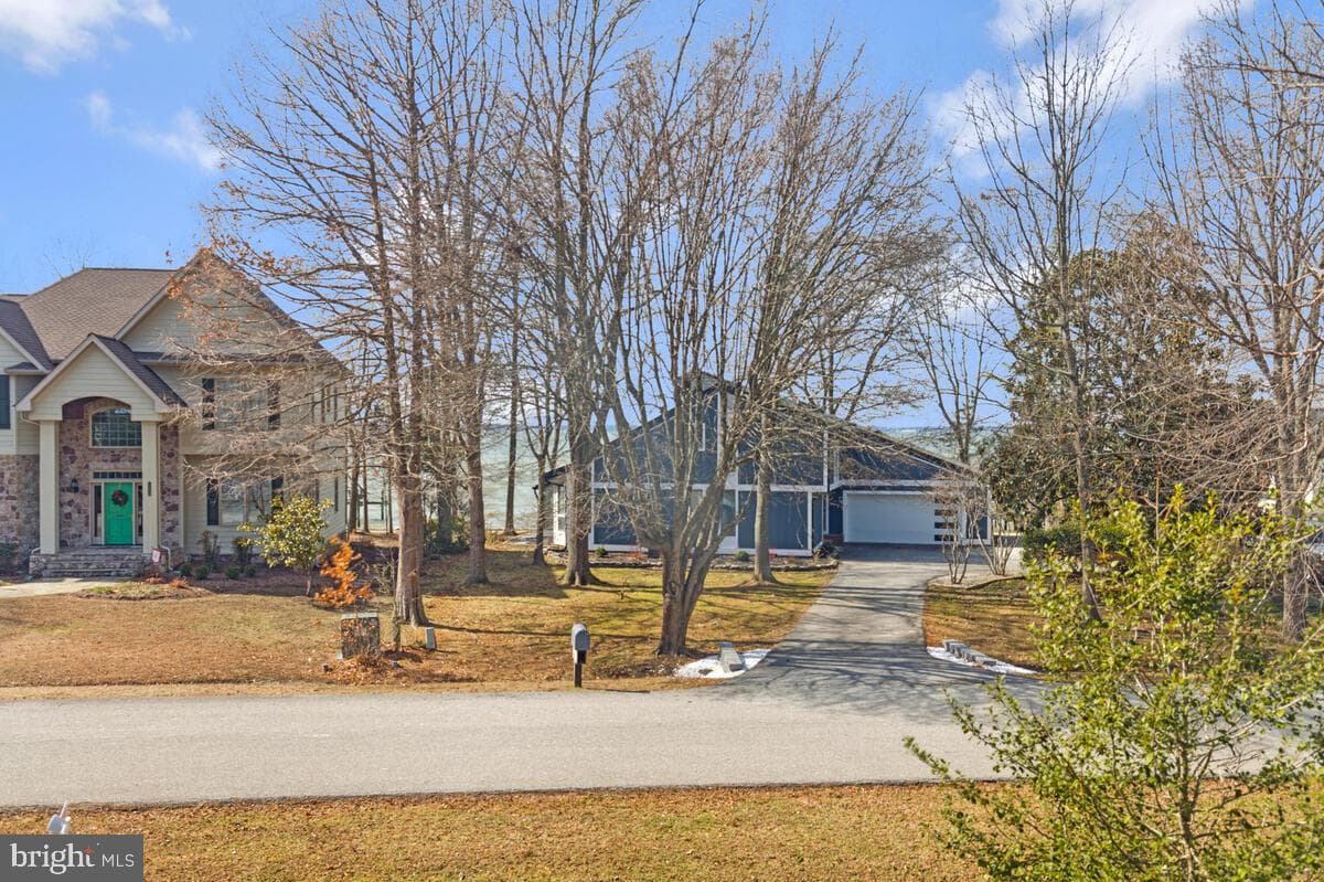 11445 Mohawk Court photo 35