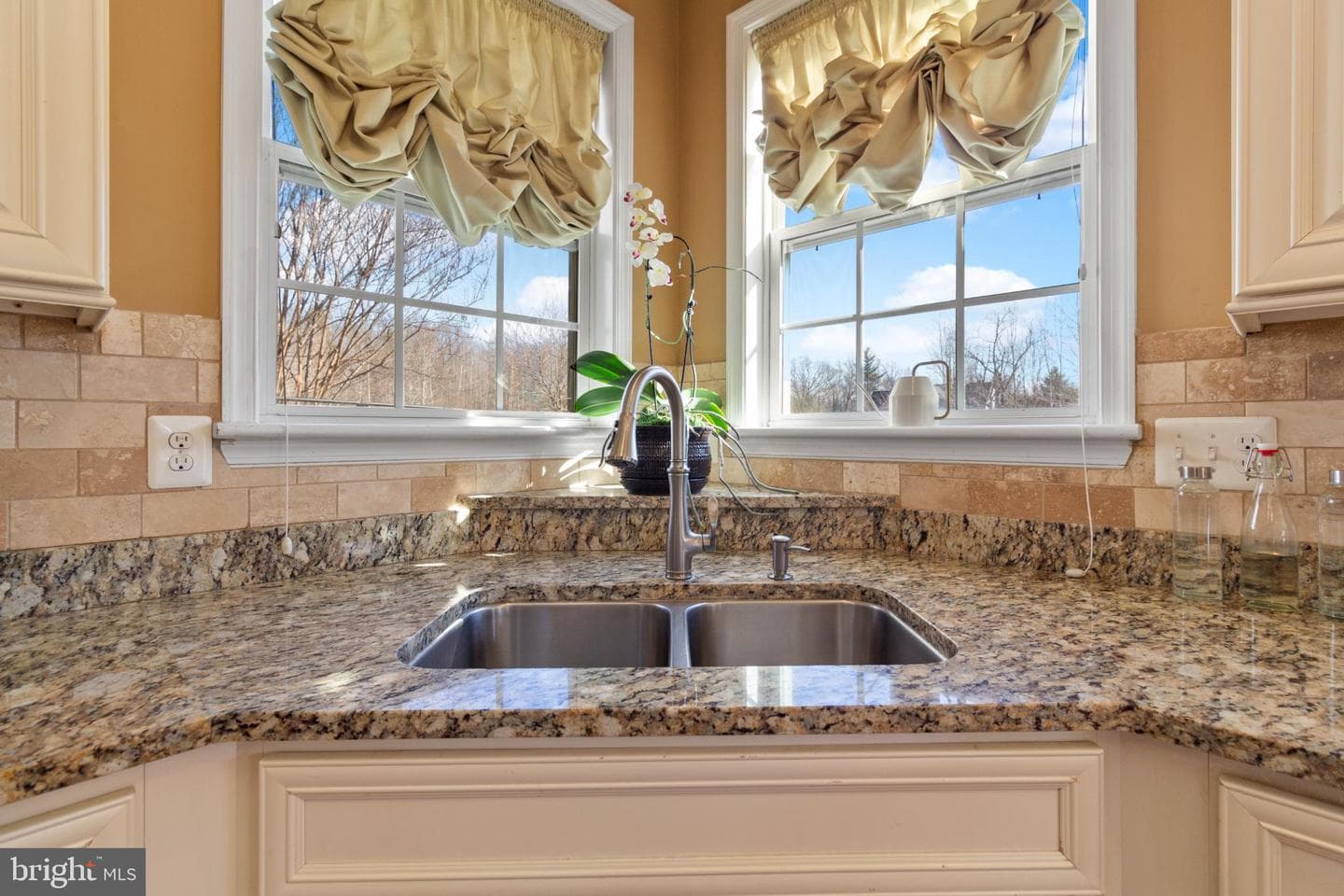 14260 Flowing Creek Court photo 18