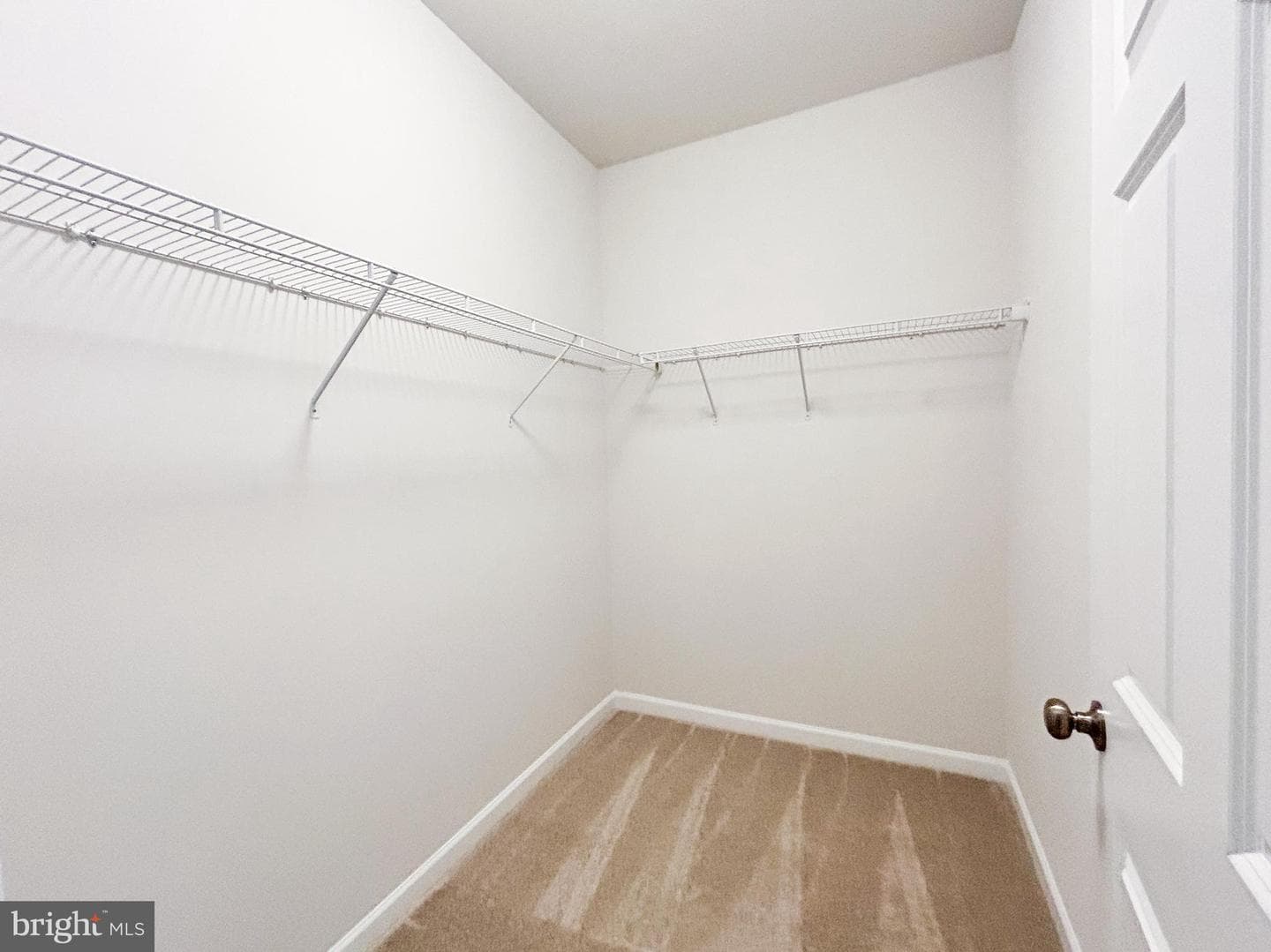 11521 Beacon Hill Court photo 32