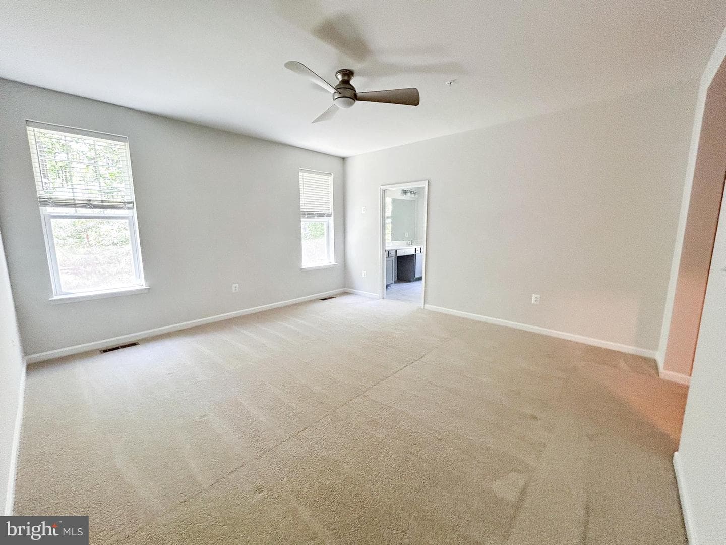 11521 Beacon Hill Court photo 35