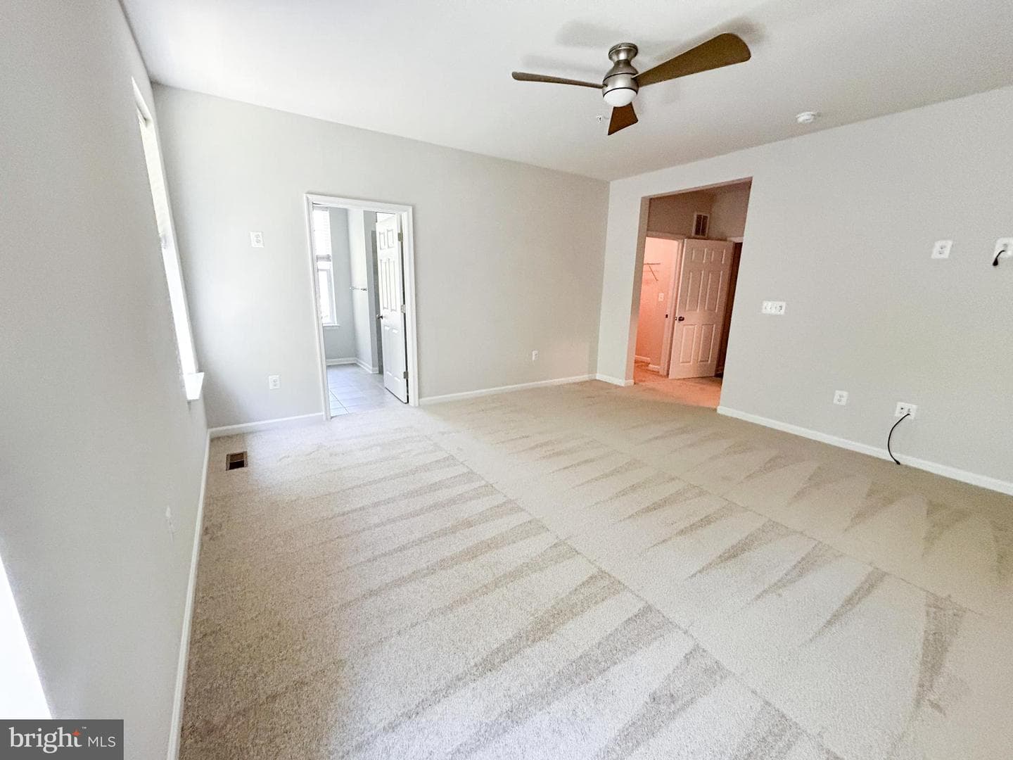 11521 Beacon Hill Court photo 36