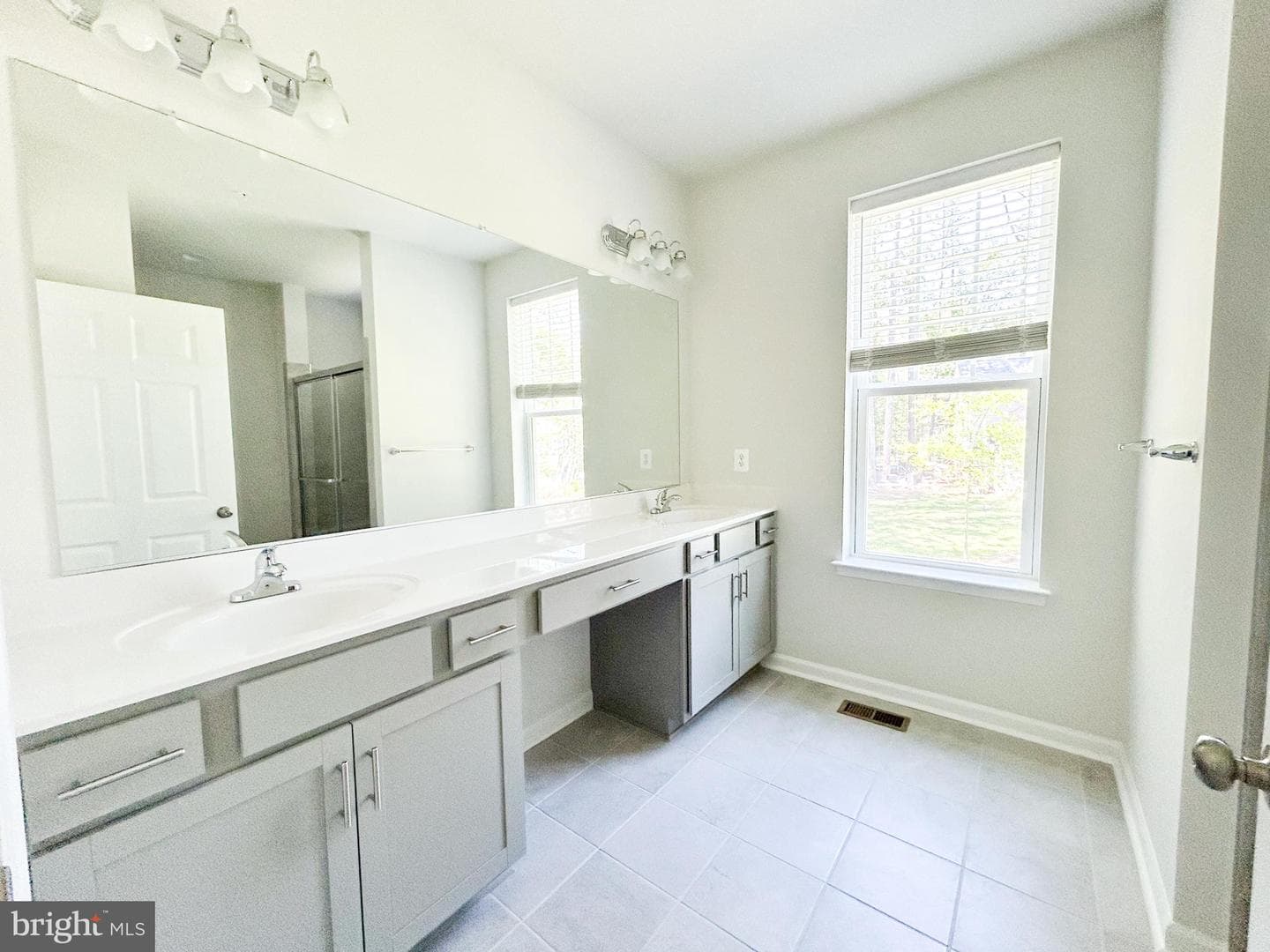 11521 Beacon Hill Court photo 37
