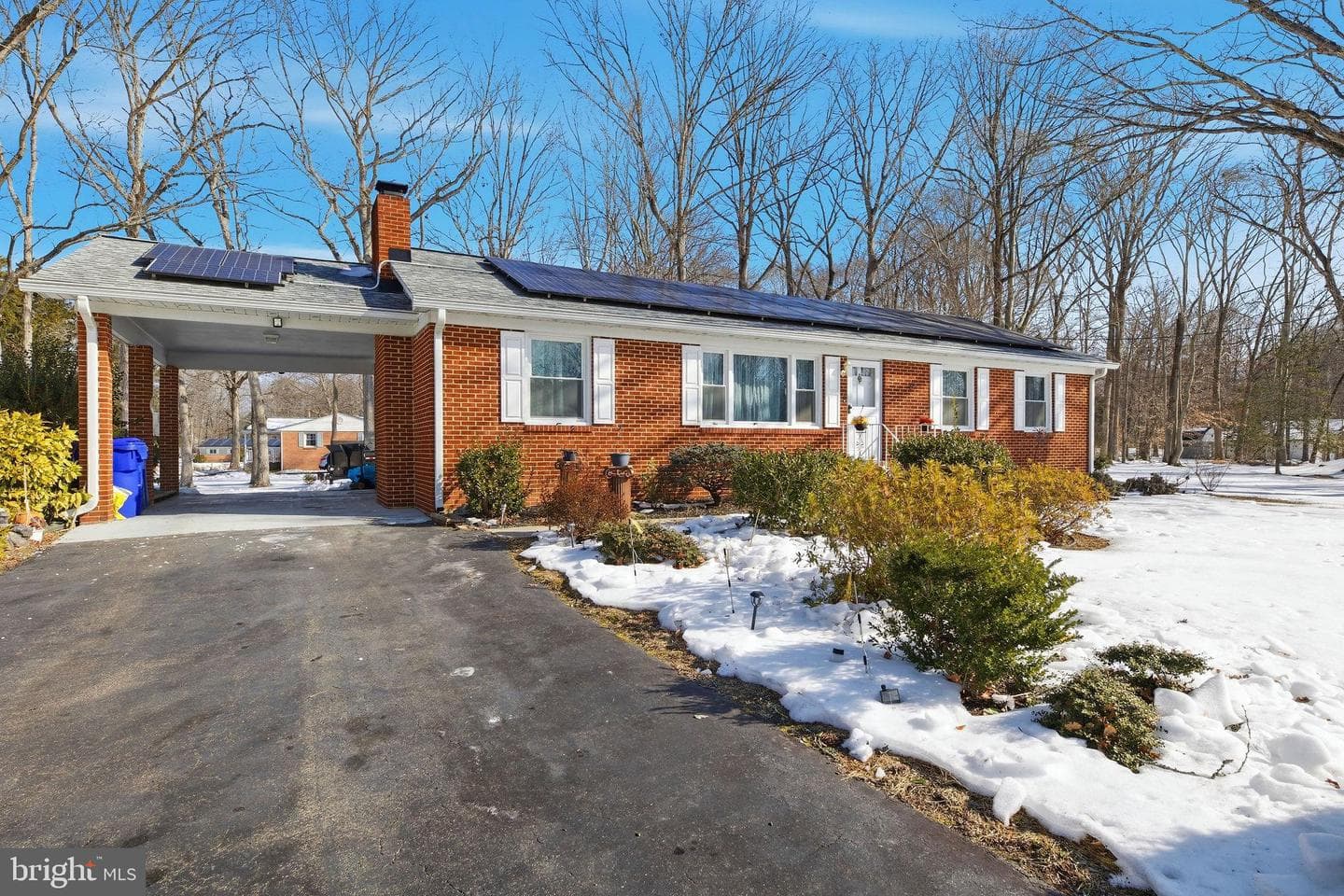 5197 Colebrook Drive photo 4