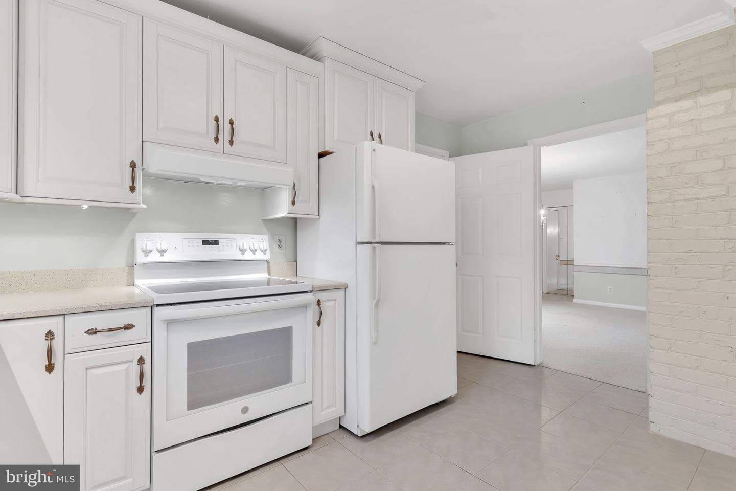 11775 Over Creek Court photo 4