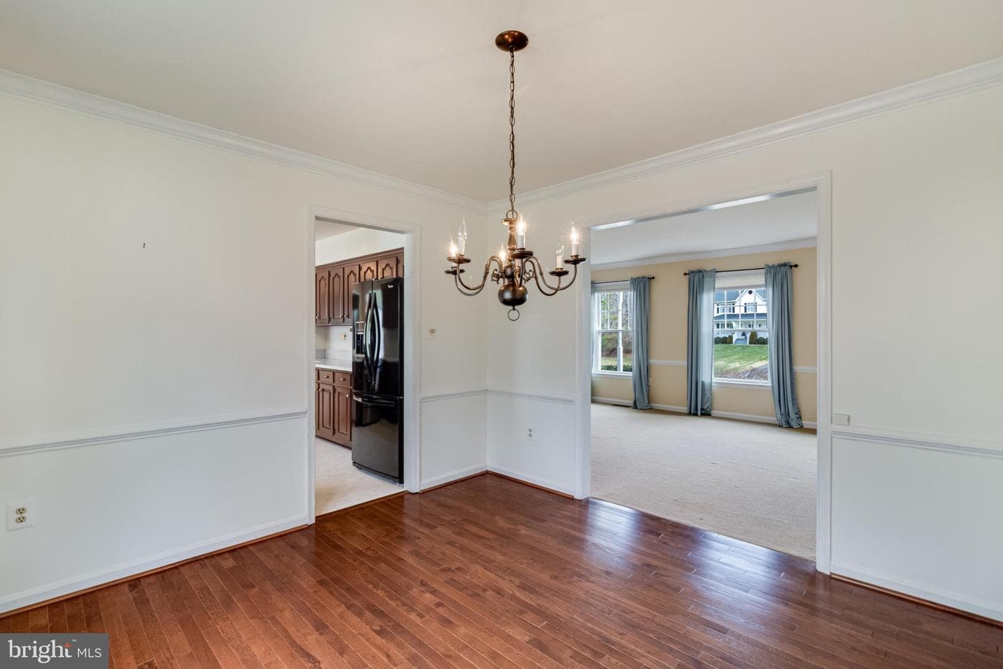 1013 Suffolk Drive photo 31