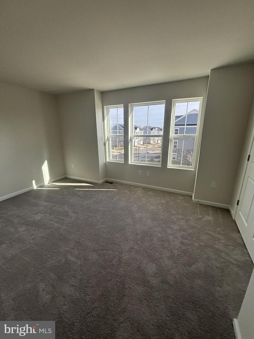 5582 Ludlow Place photo 6