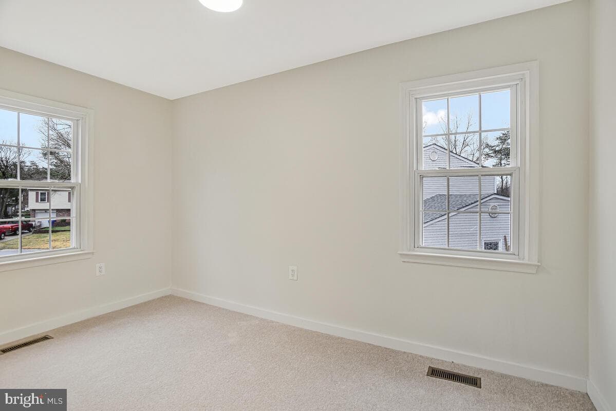2424 Pear Tree Court photo 23