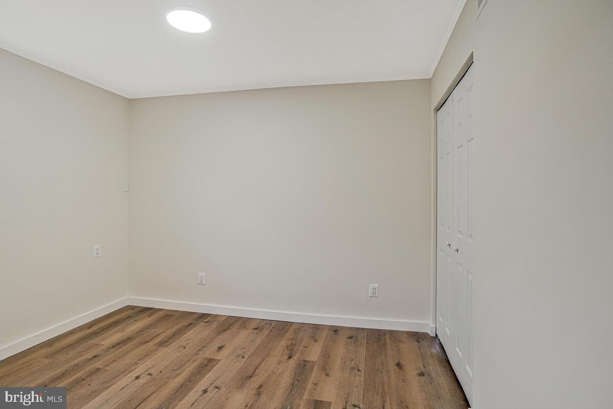2424 Pear Tree Court photo 32
