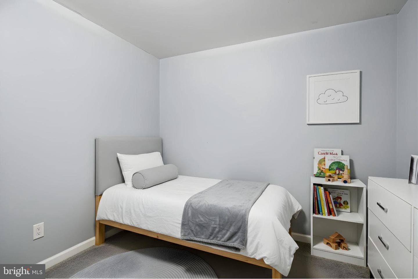 2304 Leyton Court photo 11