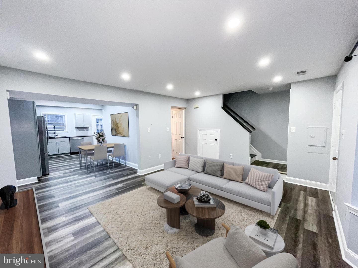 6234 Wolverine Place photo 2