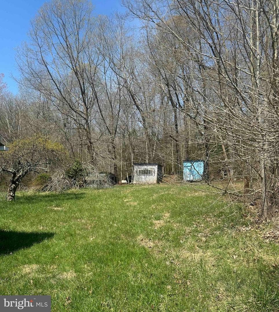 7933 Keech Road photo 16