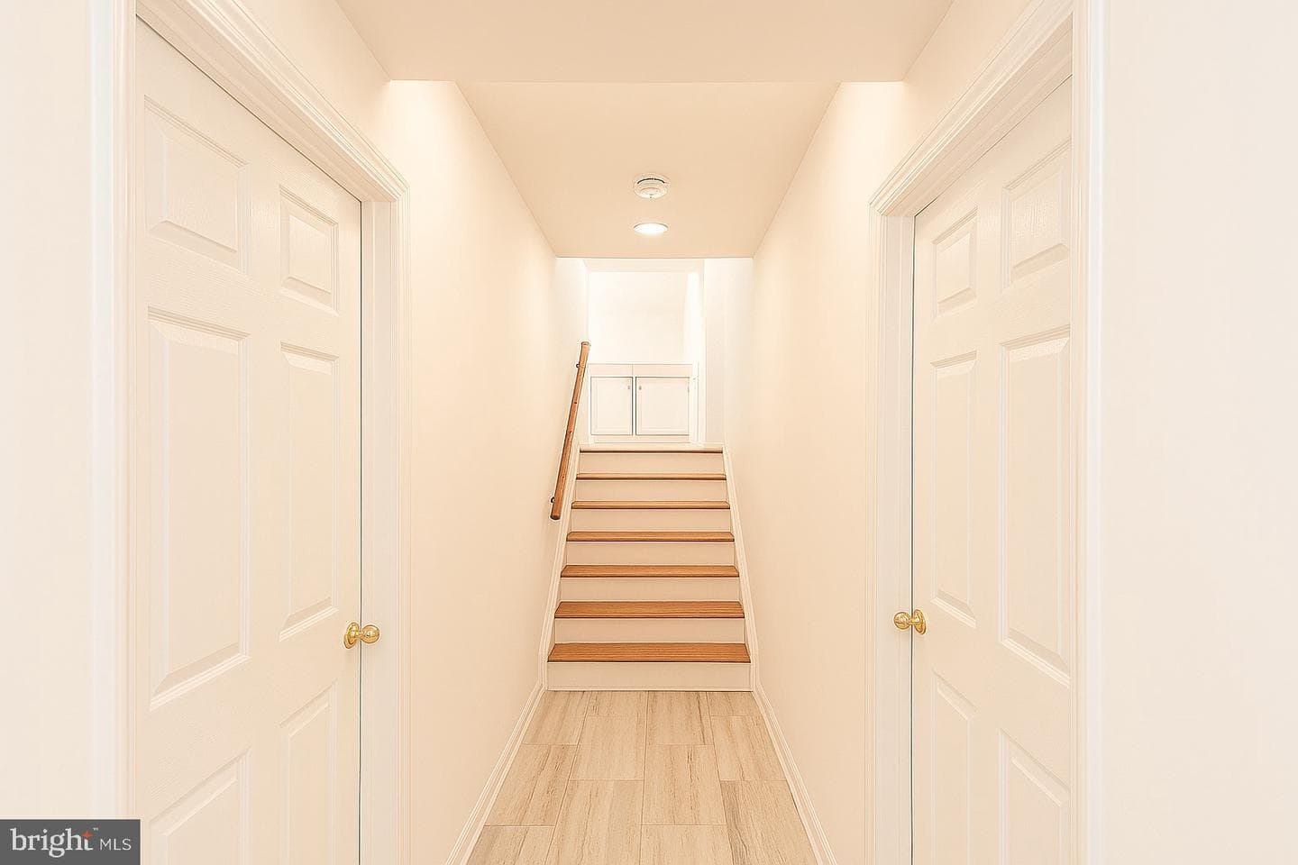 7933 Keech Road photo 5