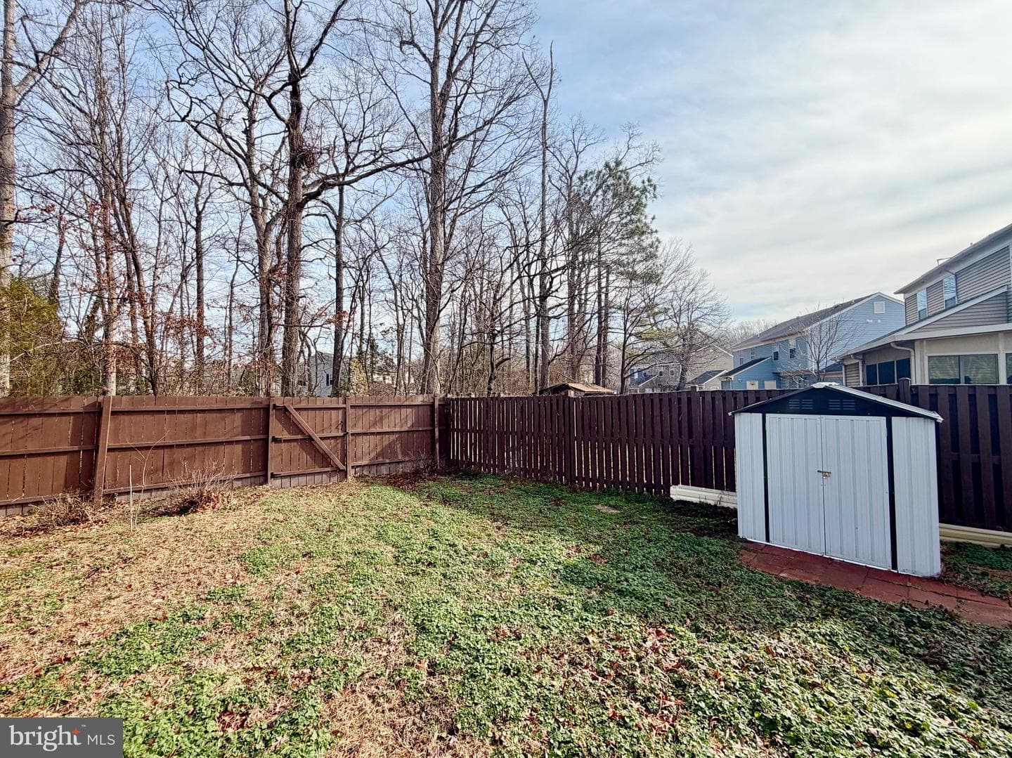 824 Indian Head Avenue photo 11