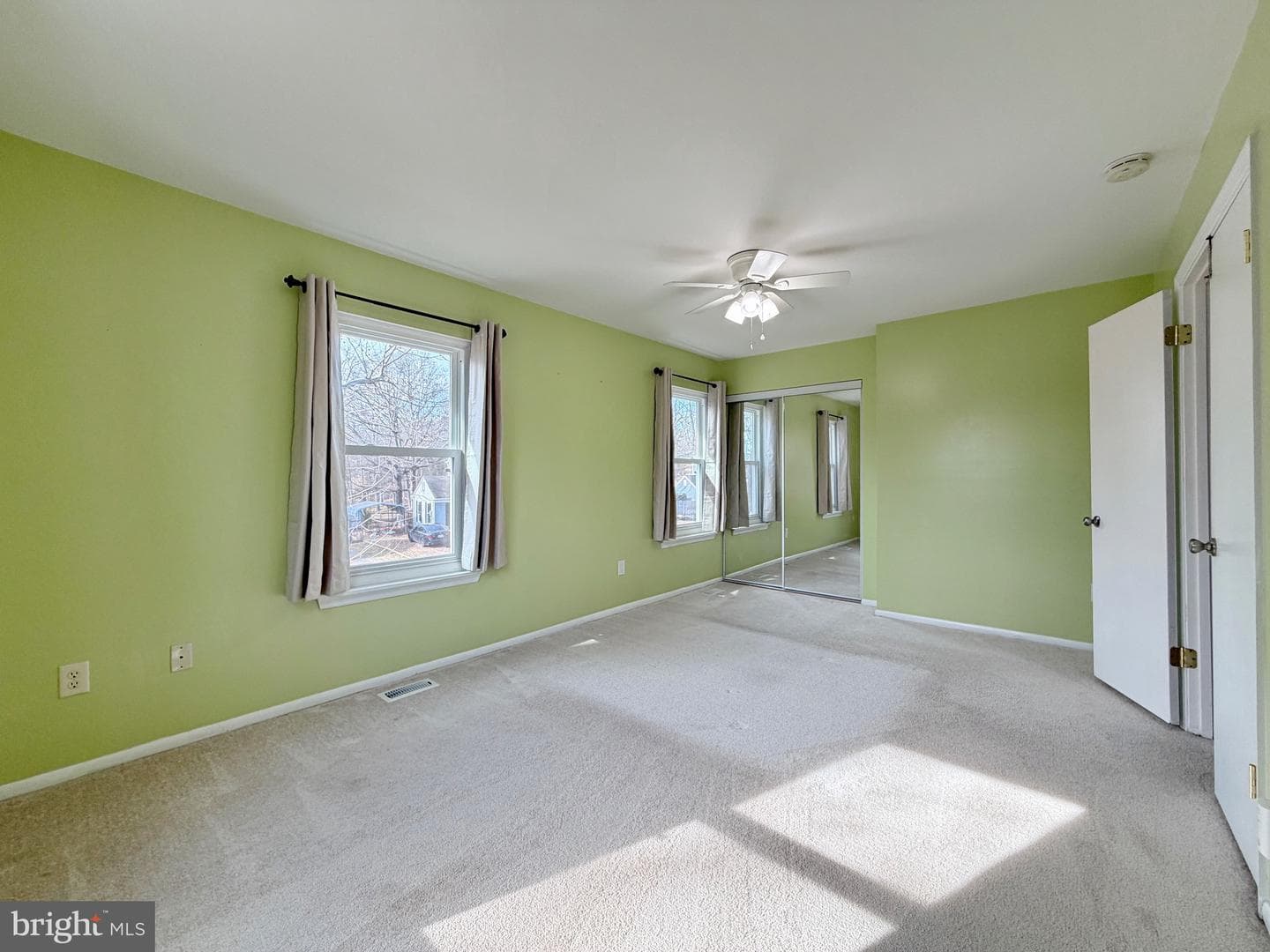 824 Indian Head Avenue photo 26
