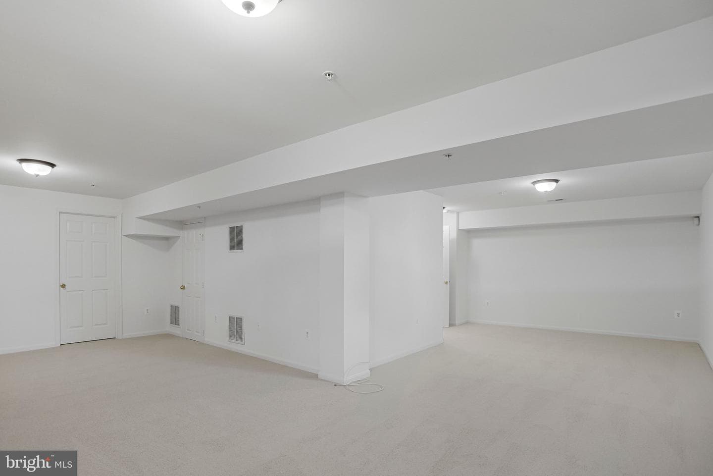 7446 Tottenham Drive photo 41