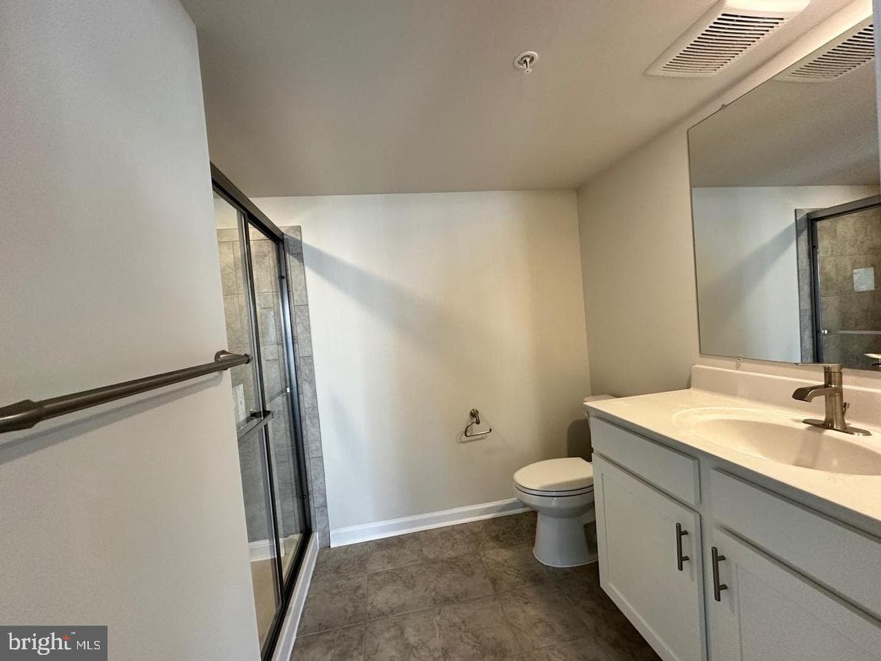 5616 Ludlow Place photo 29