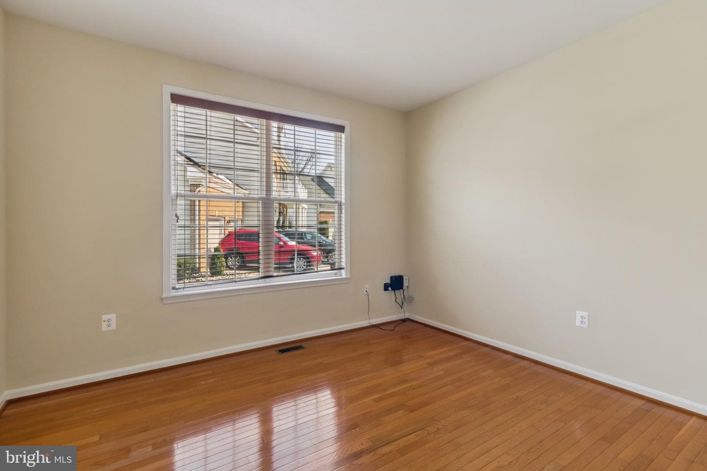 3380 Braemar Court photo 24