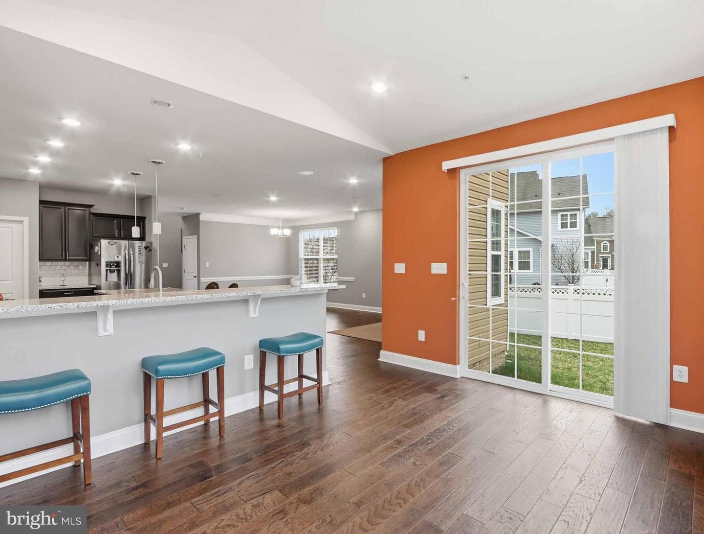4475 Irish Peach Court photo 9