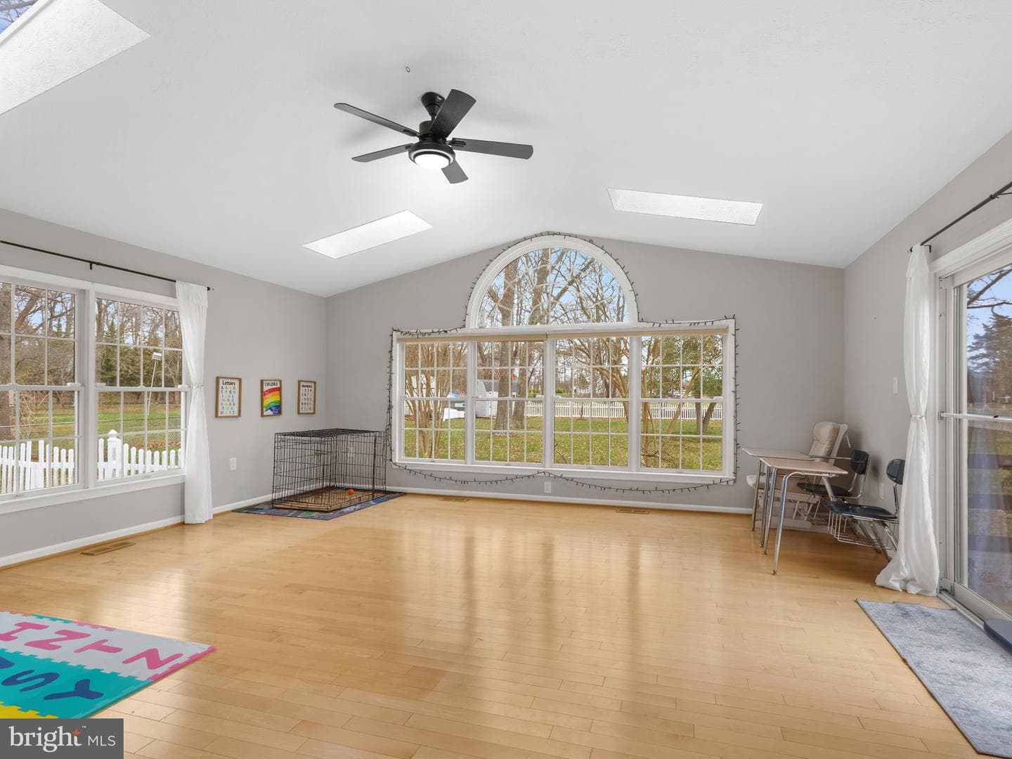 11074 Ellinger Drive photo 26