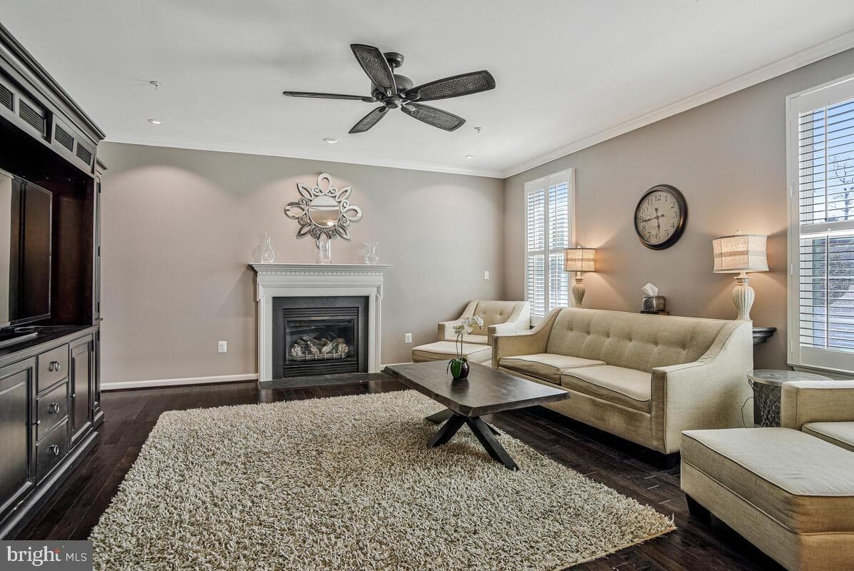 10431 Stone Pine Avenue photo 17