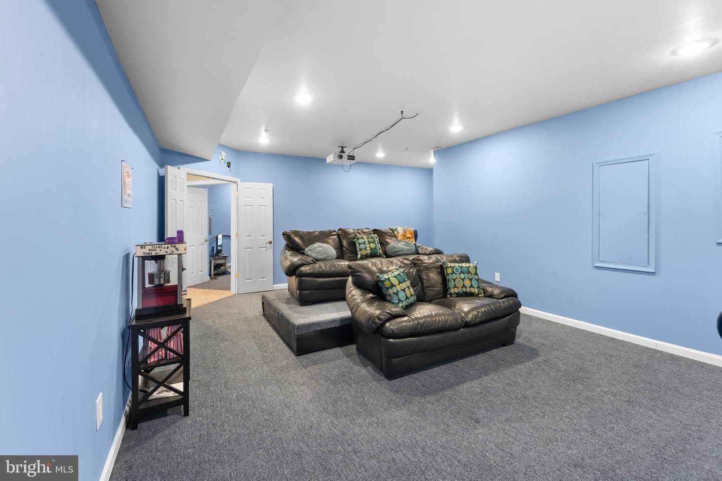 3369 Kilburn Court photo 31