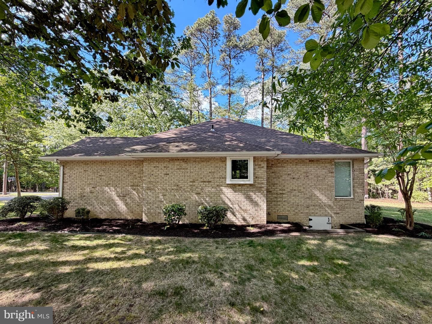 14890 Ivanhoe Court photo 13