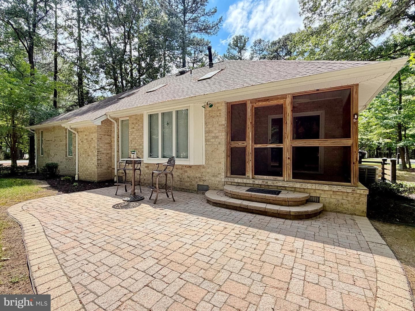 14890 Ivanhoe Court photo 17