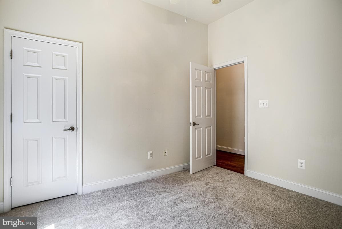 11094 Commanders Lane photo 15