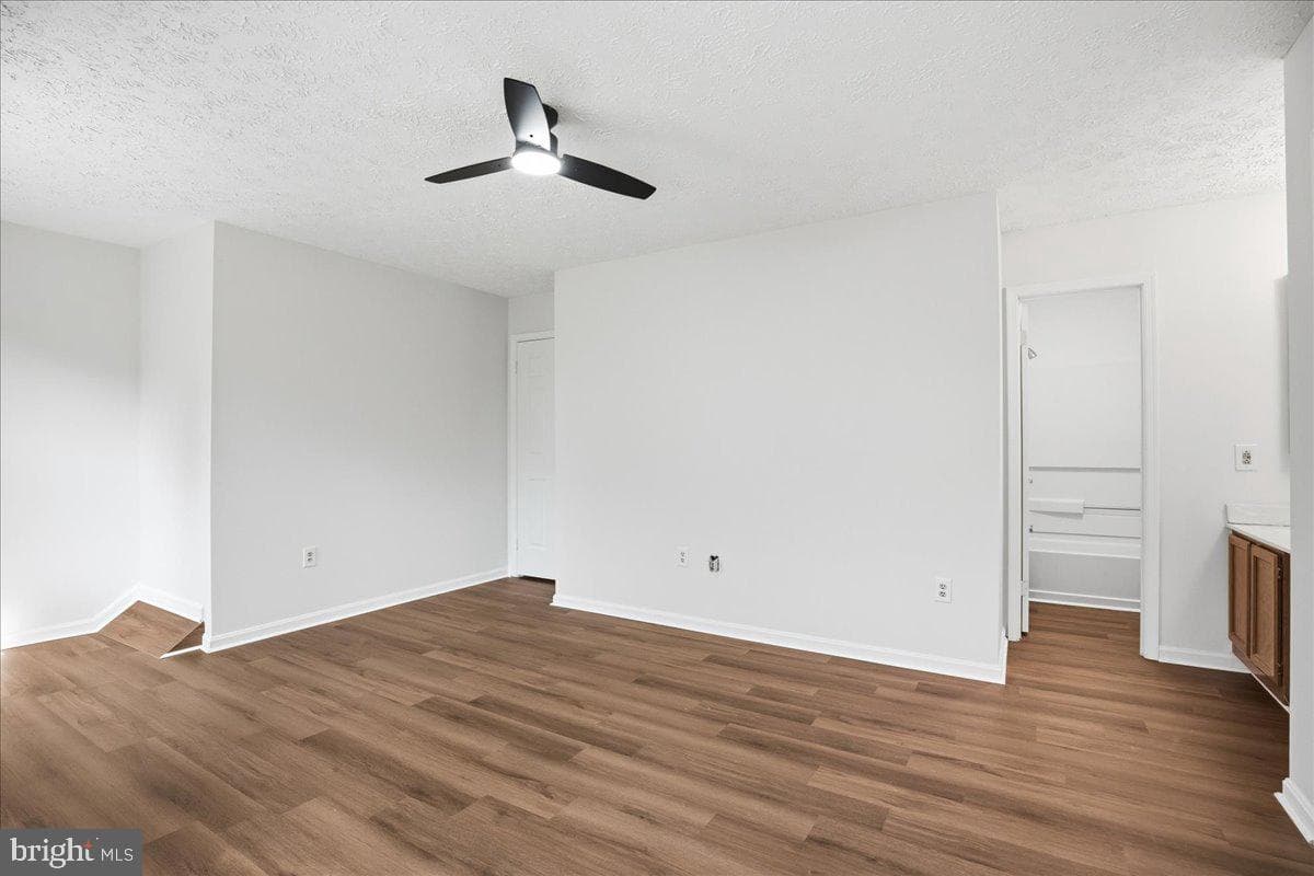 6029 Red Wolf Place photo 19