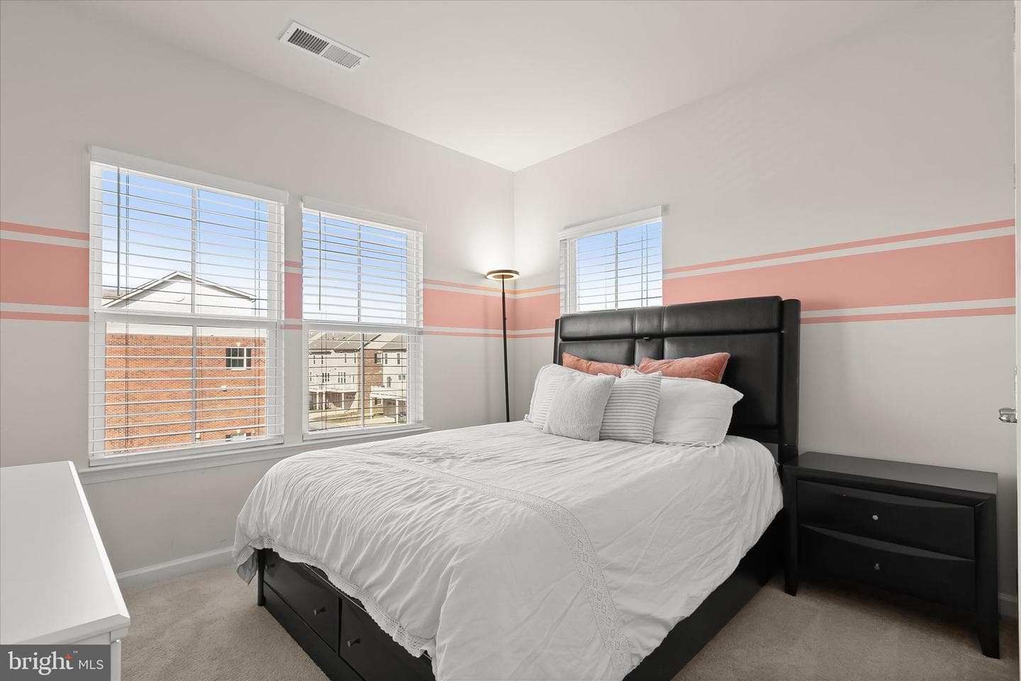 10860 Winchester Street photo 41