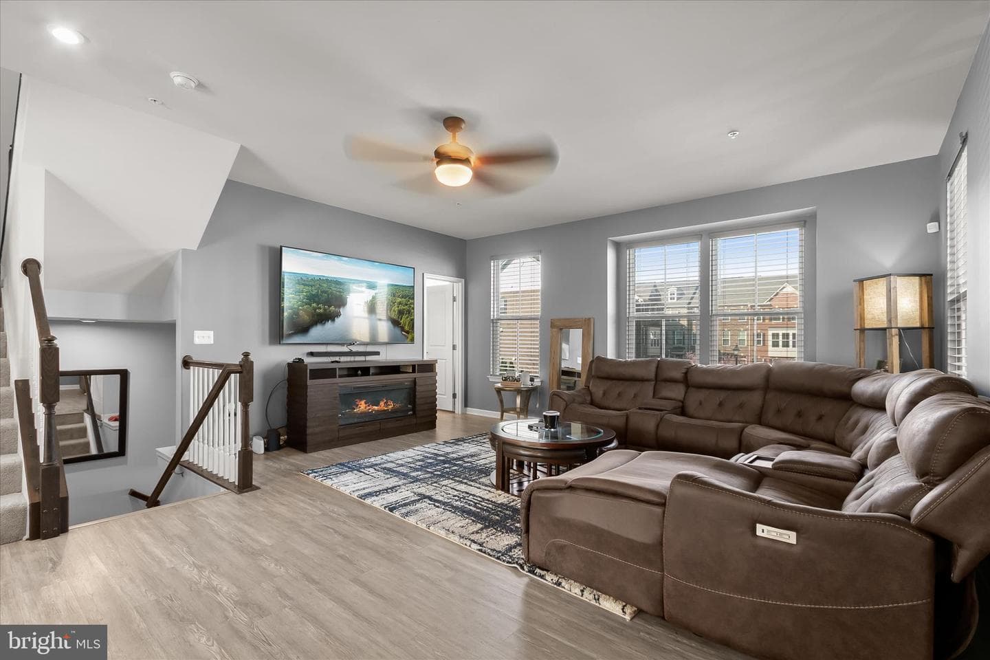 10860 Winchester Street photo 9