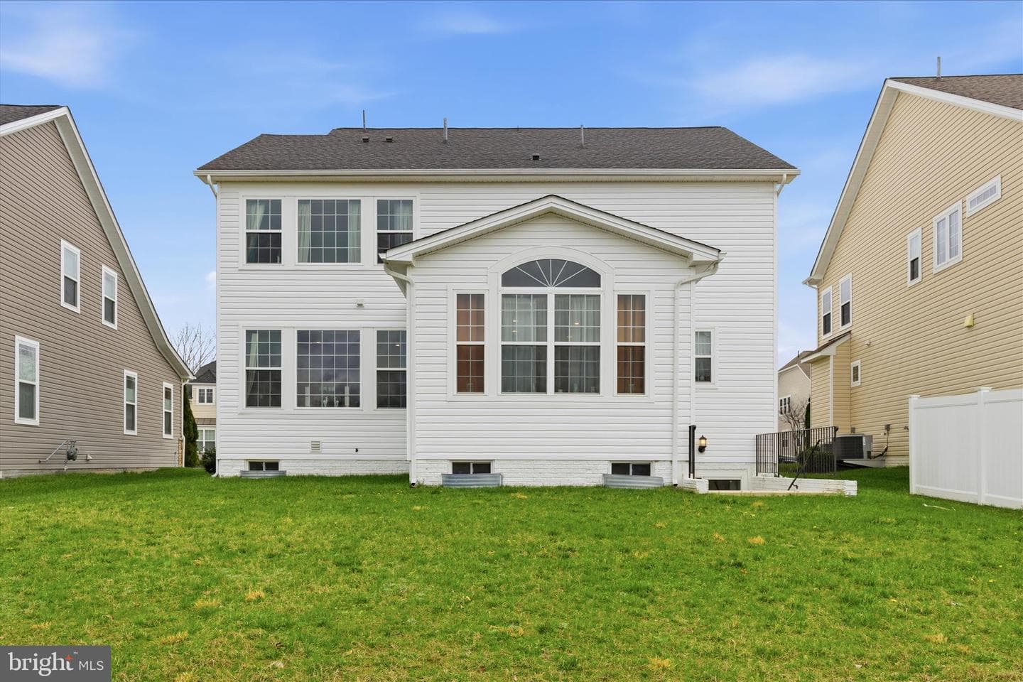 4529 Shakespeare Circle photo 47