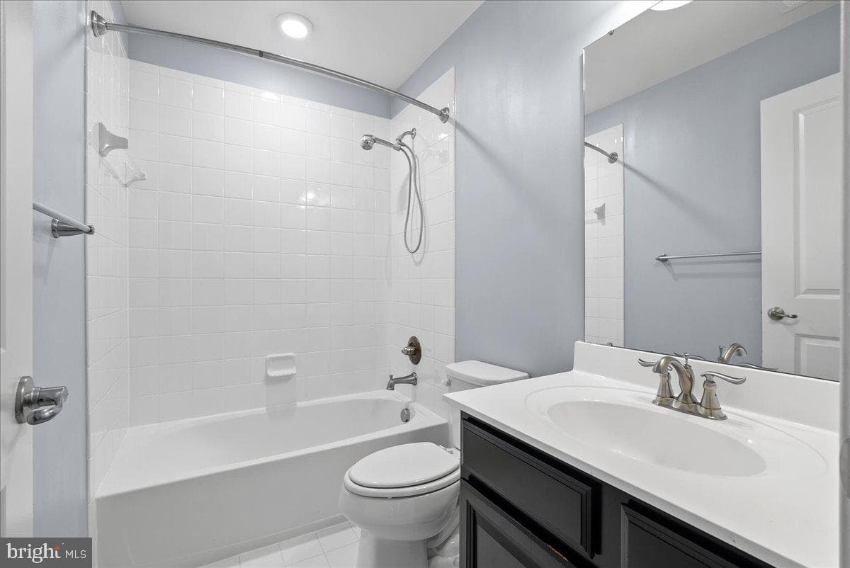 9866 Obin Lane photo 36