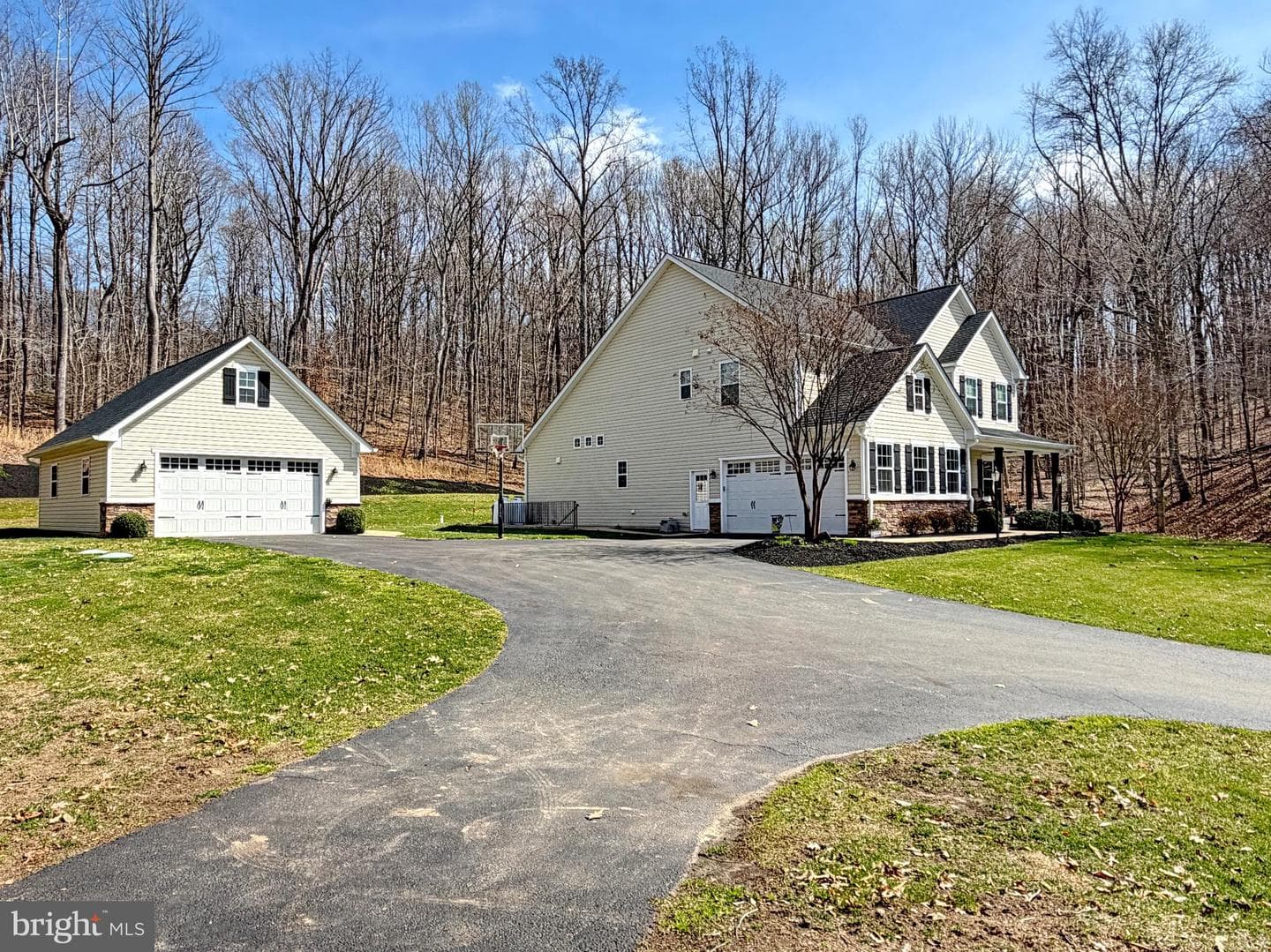 11504 Thicketty Holly Place photo 6