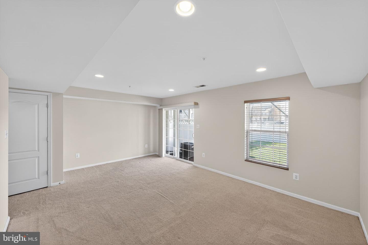 11831 Sunset Ridge Place photo 9
