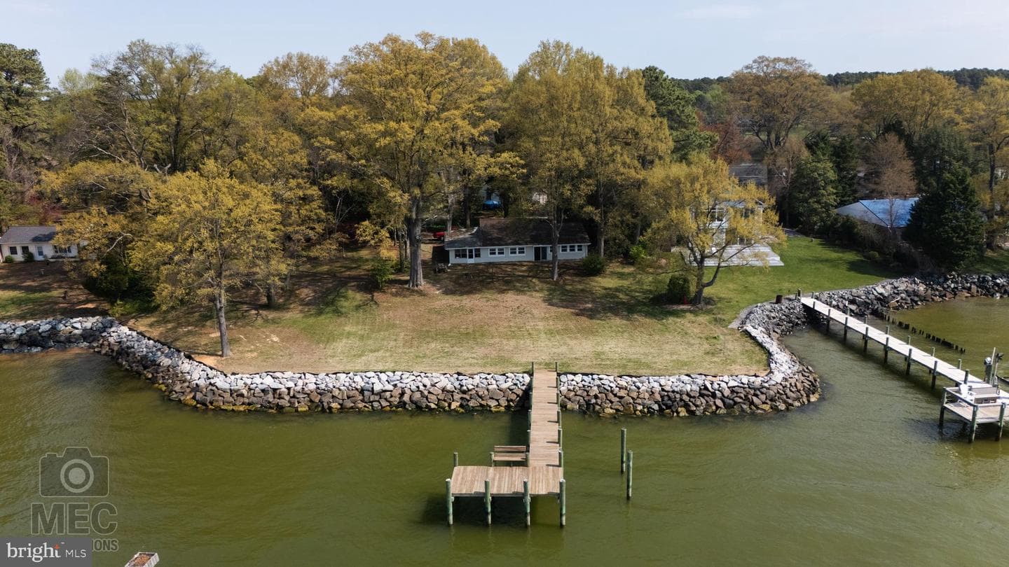 12345 Potomac View Road photo 1