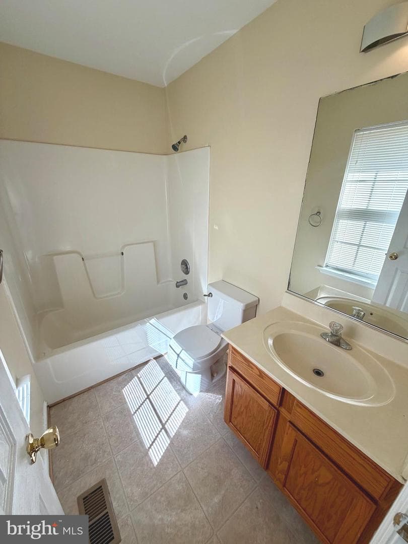 7037 Heather Drive photo 17