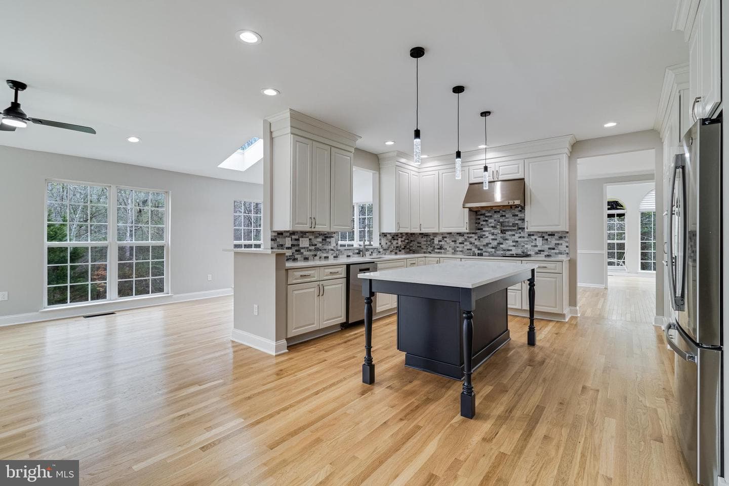 7910 Dartmoor Place photo 5