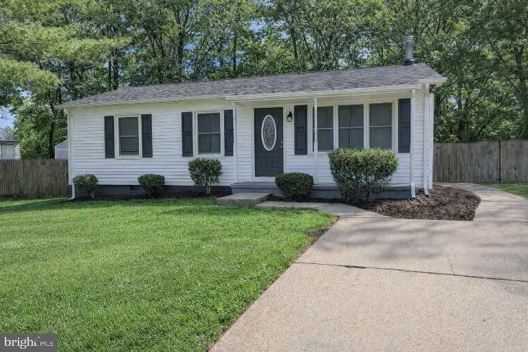 11018 Greenwood Court photo 1