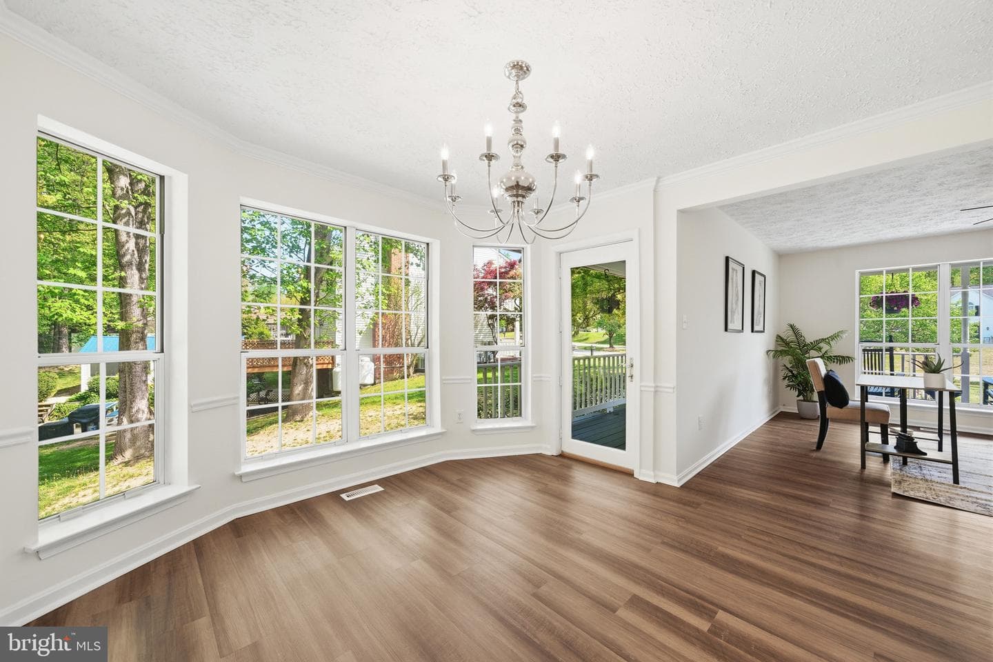 105 Quailwood Parkway photo 8