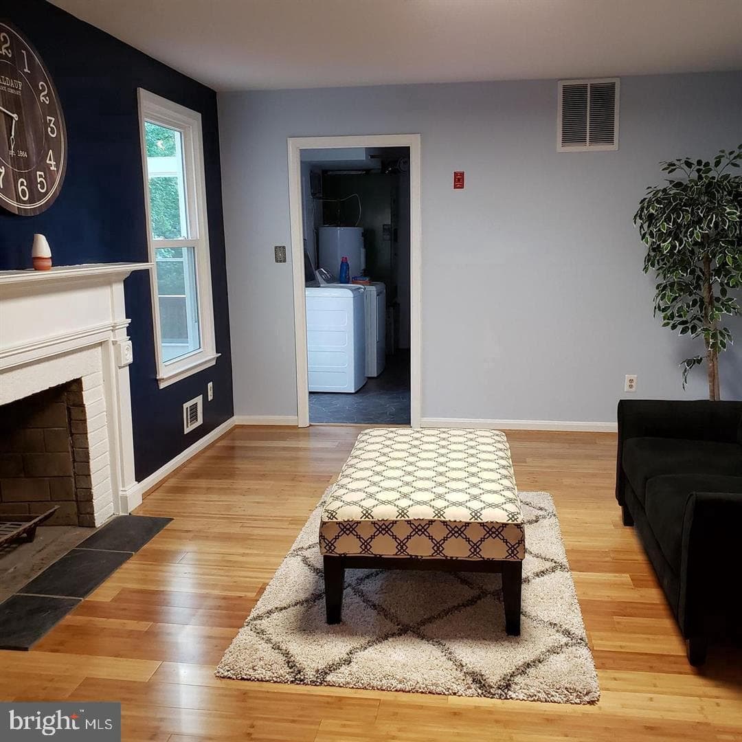 1113 E Patuxent Drive photo 5