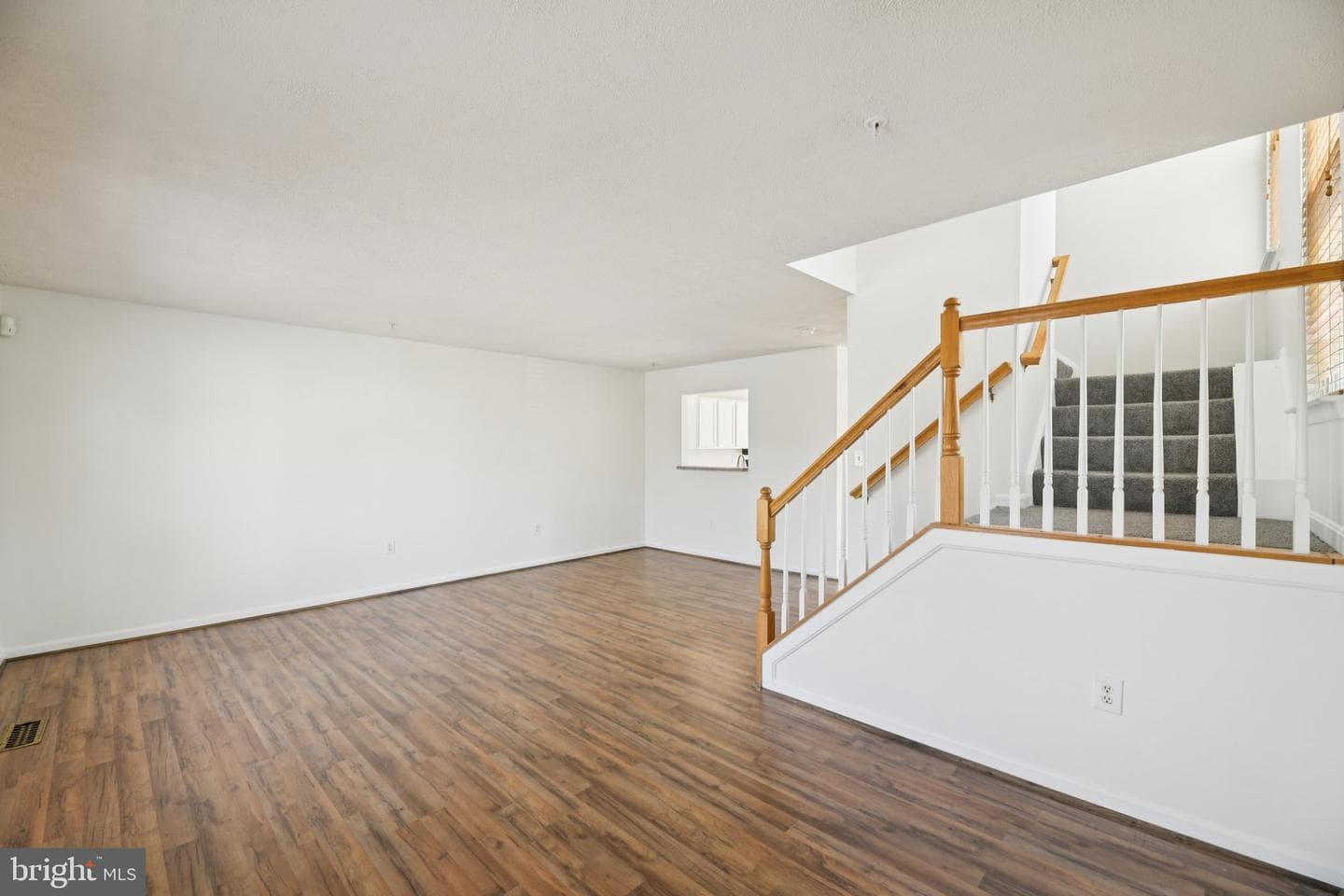 8421 Gauntlet Place photo 14