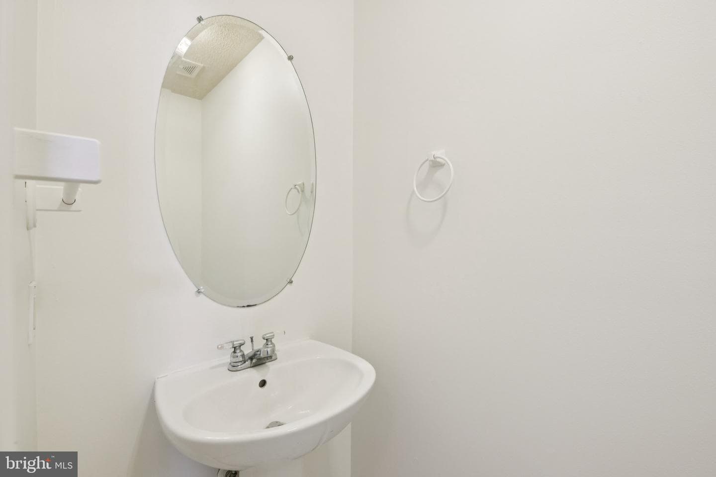 8421 Gauntlet Place photo 21