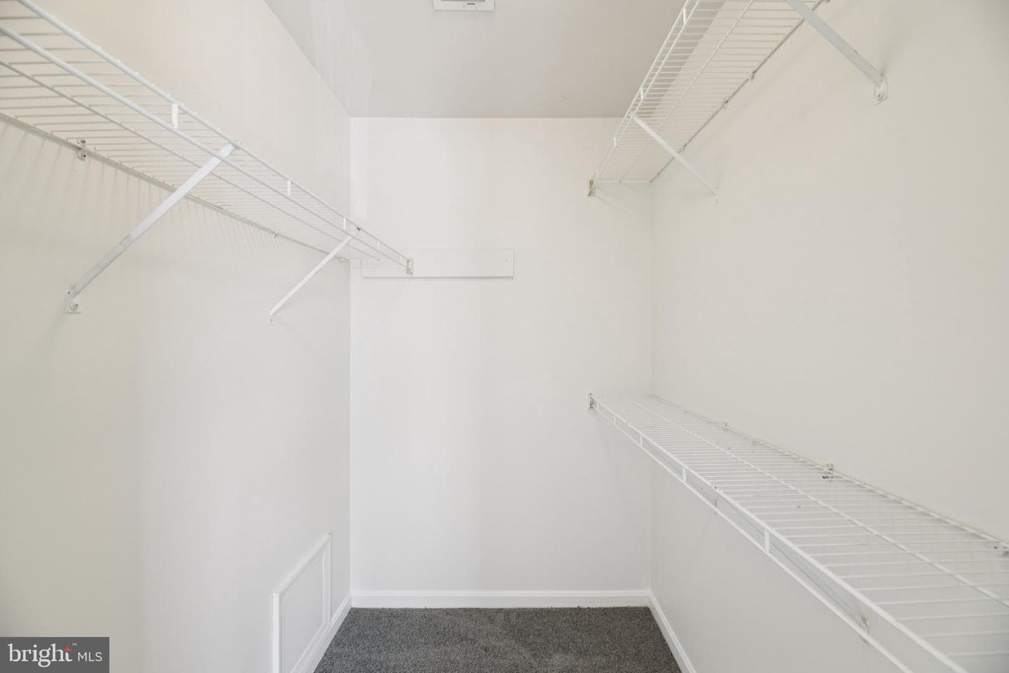 8421 Gauntlet Place photo 25