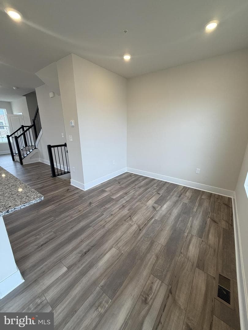 5511 Aberdeen Place photo 5