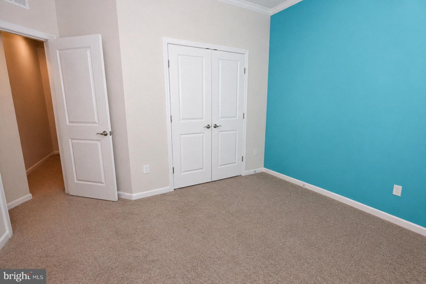 3756 Charterhouse Alley photo 25