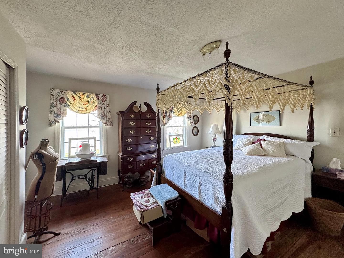 13922 River Road photo 73