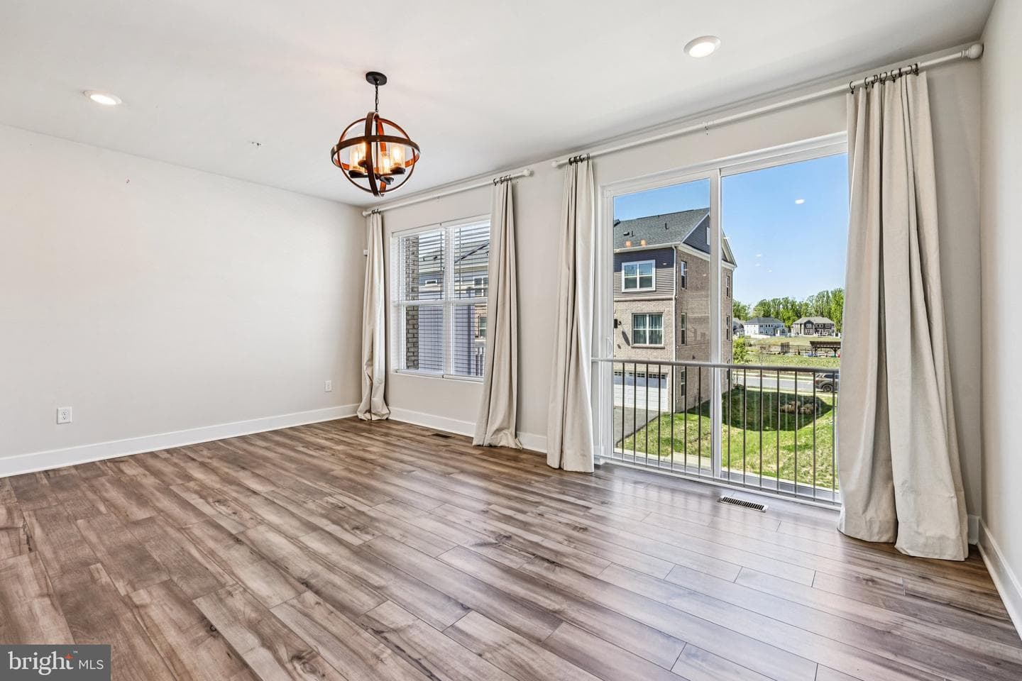 6929 Waterbury Place photo 29